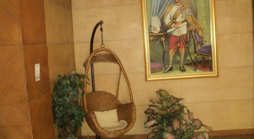 Chaleena Princess Khách sạn