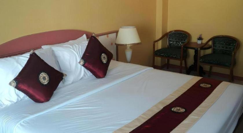 Chaleena Princess Khách sạn Bangkok